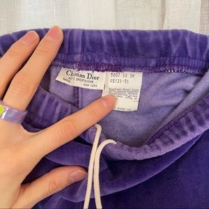 Vintage Christian Dior velvet sweatpants. Amazing color and in great condition!